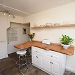 4 Bed In Oc-hh090