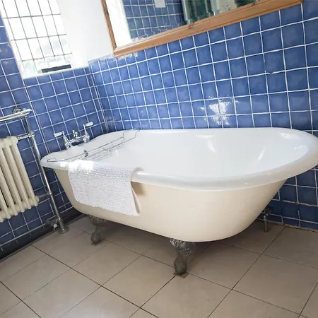 4 Bed In Hh090 ناريسبورو